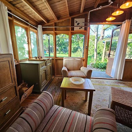 Luxury Self Catering With Cosy Cabin & Sauna In Колчестер Экстерьер фото