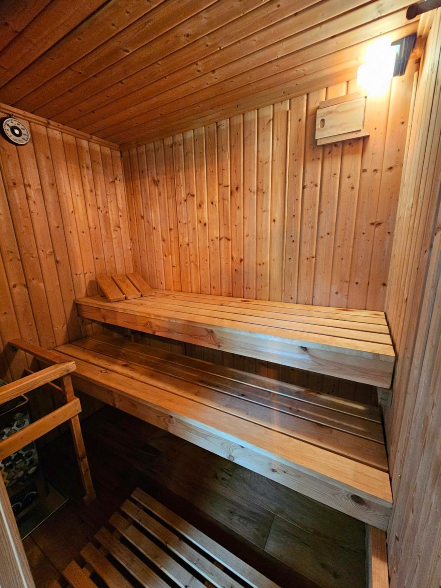 Luxury Self Catering With Cosy Cabin & Sauna In Колчестер Экстерьер фото